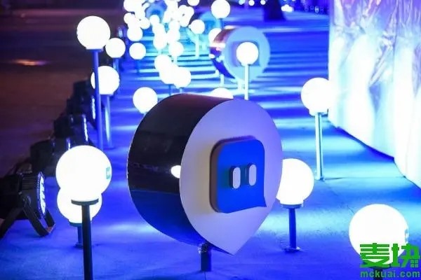 男生可以注册女陌陌号吗？