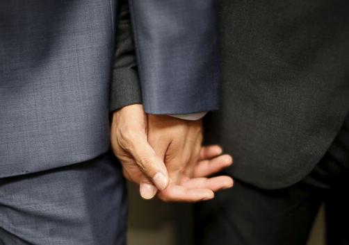 blued可以看见通讯录好友吗？